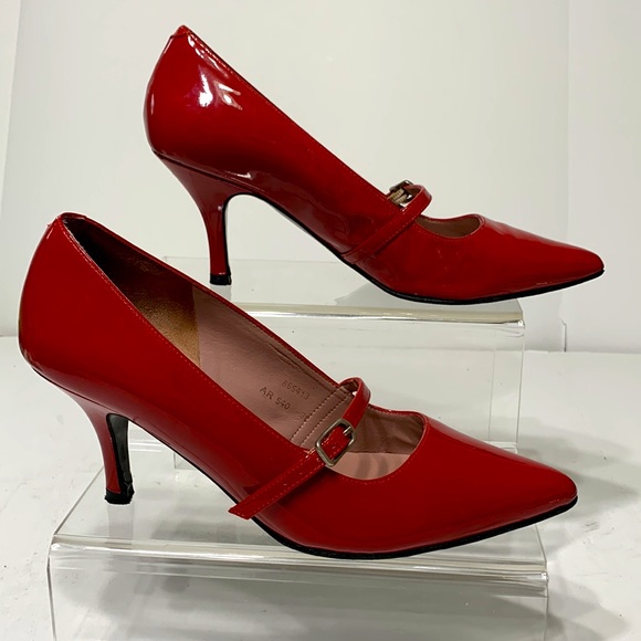Red patent Mary Jane heels BODEN - Picture 11 of 14